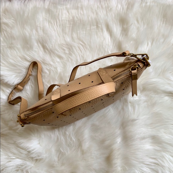 Madewell Perforated Leather Transport Mini Bag - Picture 3 of 8